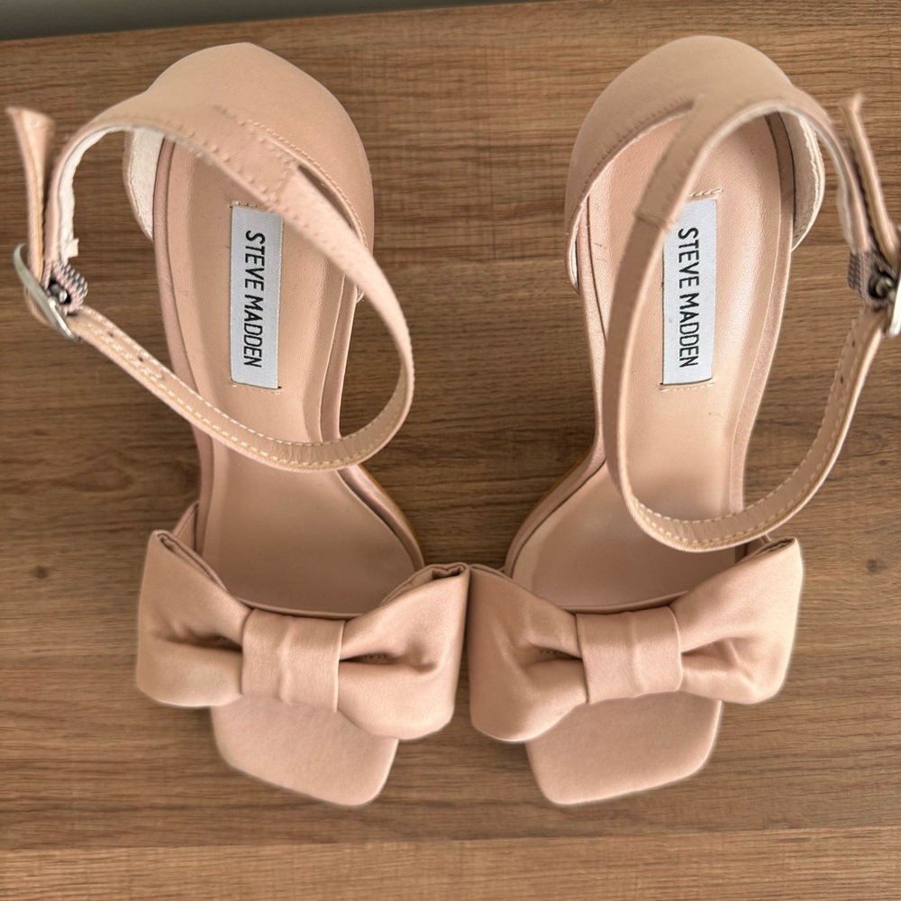 Steve Madden - Women's Trusty Heeled Sandal in Blush Satin size 9 - Picture 11 of 15